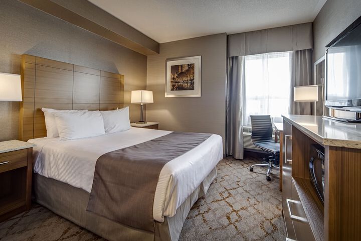 Room 10 of 70