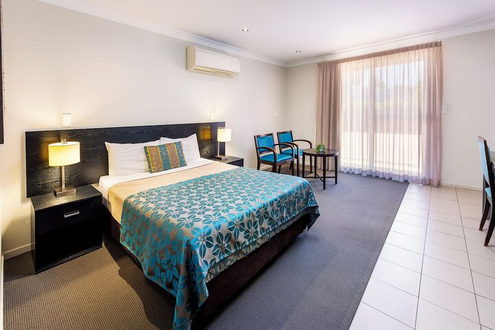 Room 7 of 40
