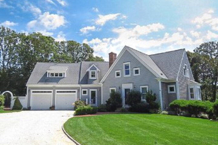 Image of 26 Whiteleys Way - Four Bedroom House