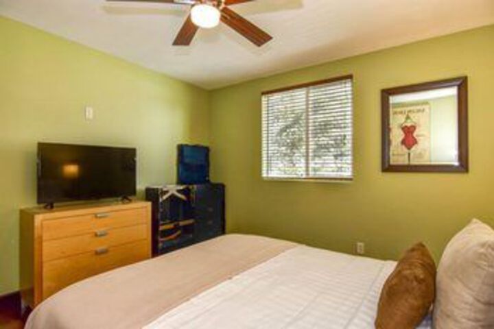 Room 17 of 41