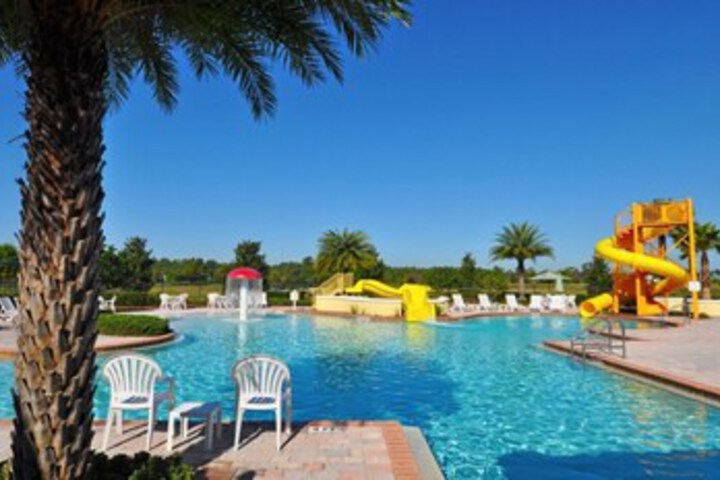 Pool 22 of 25