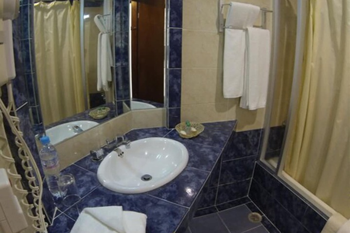 Clean Restrooms