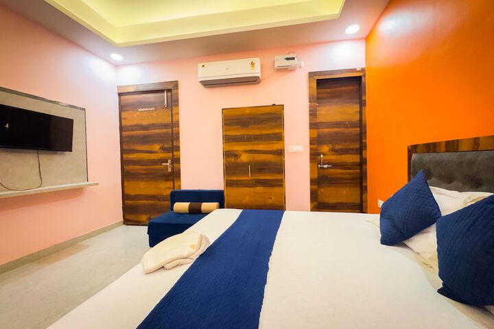 Room 19 of 46