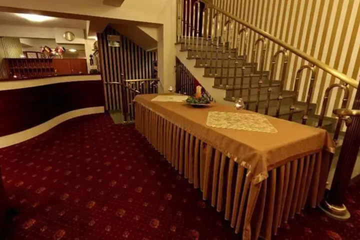 HOTEL KORONA - HOTEL KLASY PREMIUM W RYN