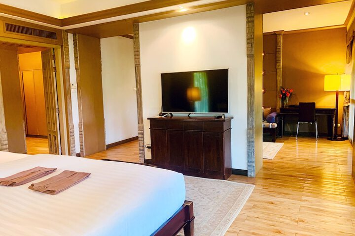 Room 17 of 140