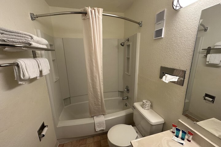 Room 19 of 21