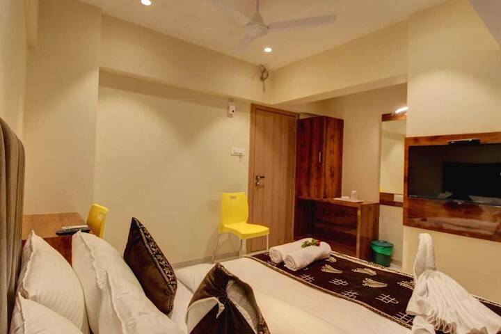 Room 26 of 49