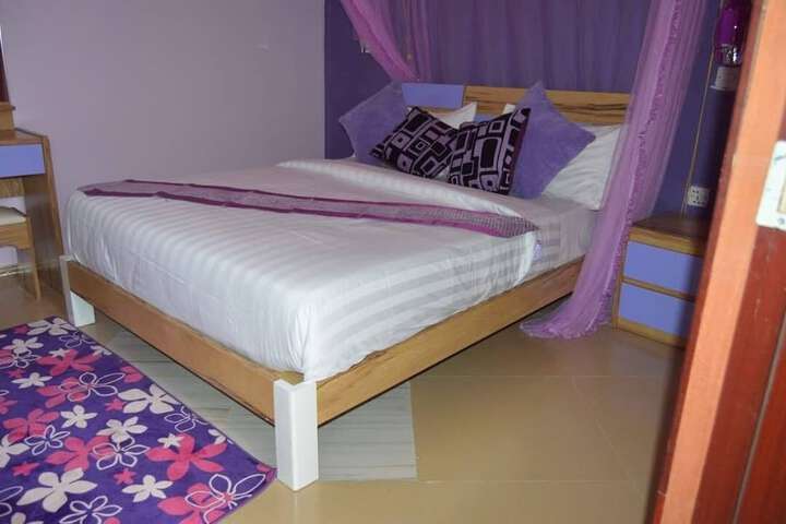 Room 6 of 29