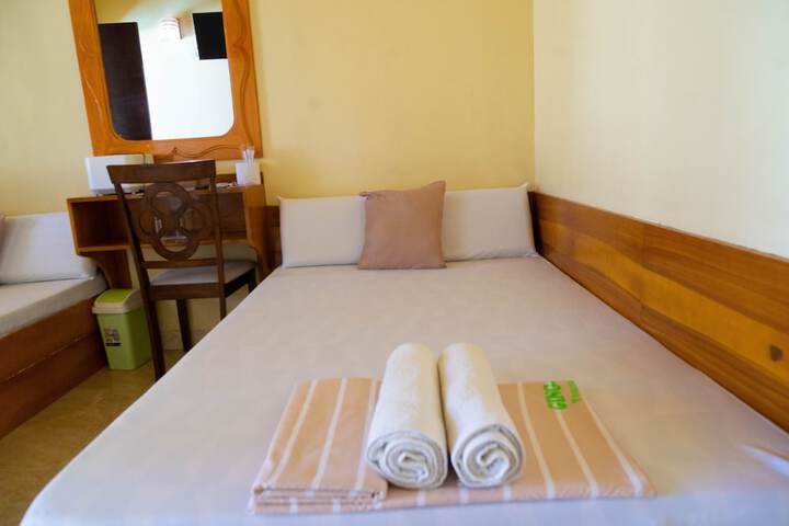 Room 42 of 118