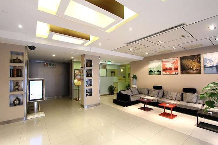 Lobby Entry