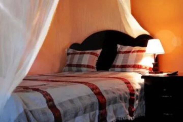 Lambadina Hotel