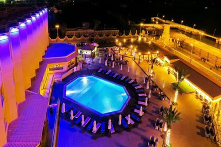 Pool 10 of 12