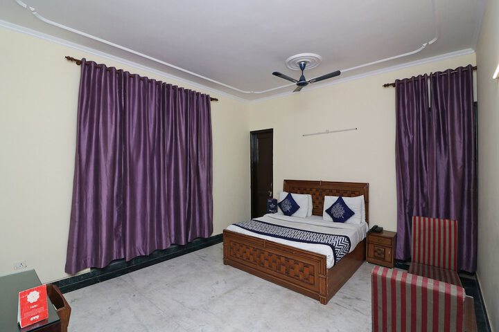 Room 16 of 21