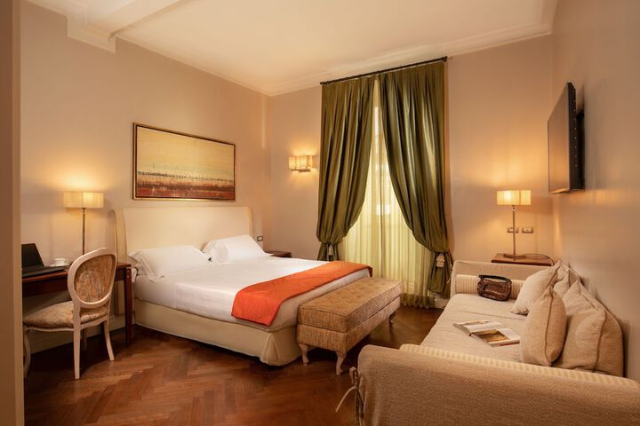 Room 20 of 42