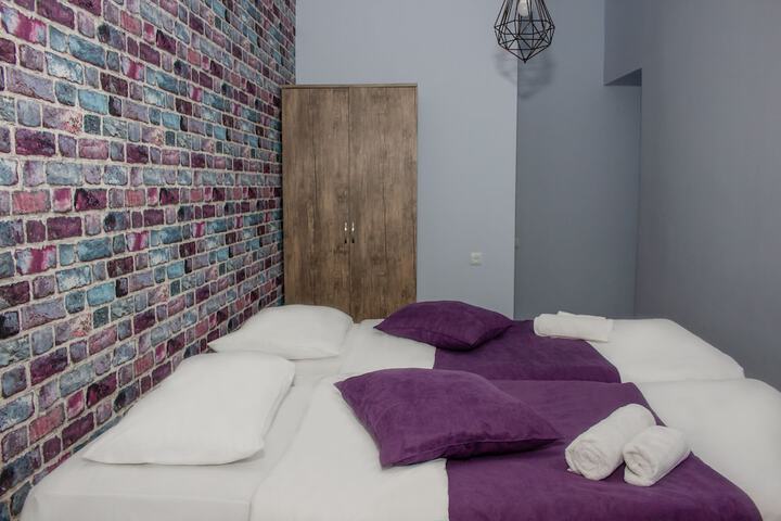 Room 21 of 55