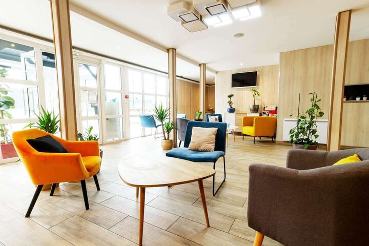 Lobby Entry