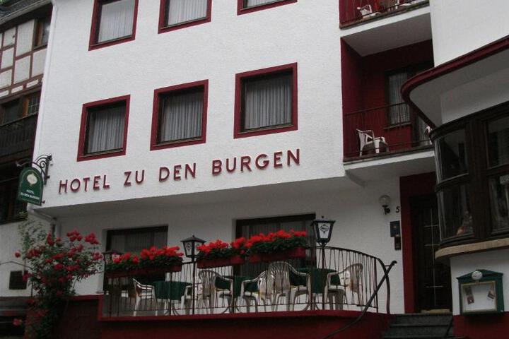 Hotel zu den Burgen