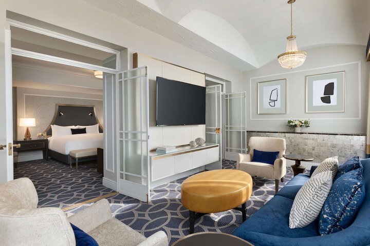 Room 22 of 55