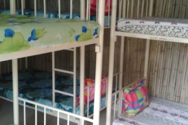 Room 10 of 37