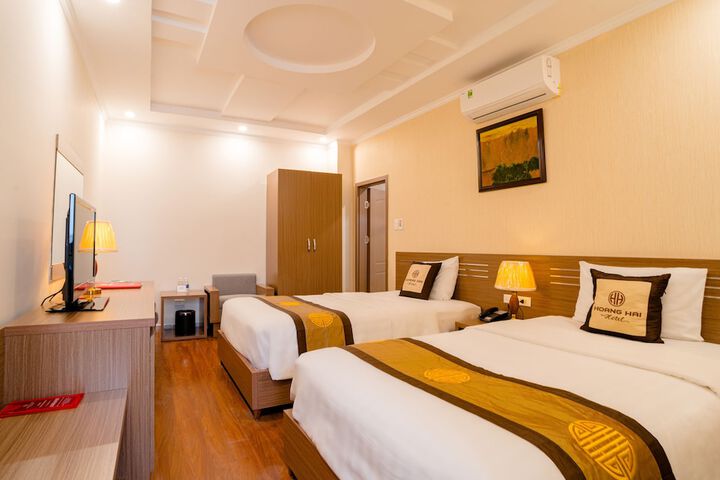 Room 16 of 39
