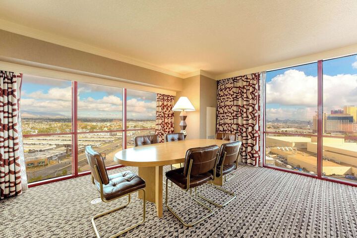 Remodeled King Suite (54 of 58)