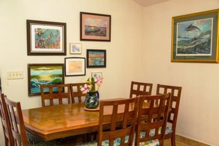 Room 9 of 15