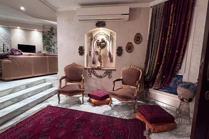 Room 4 of 47