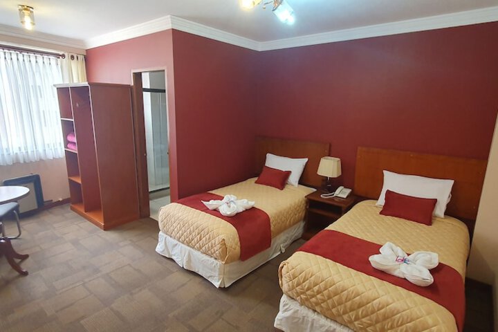 Room 8 of 21