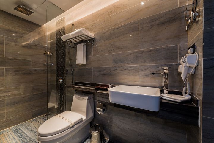 Bath Interior