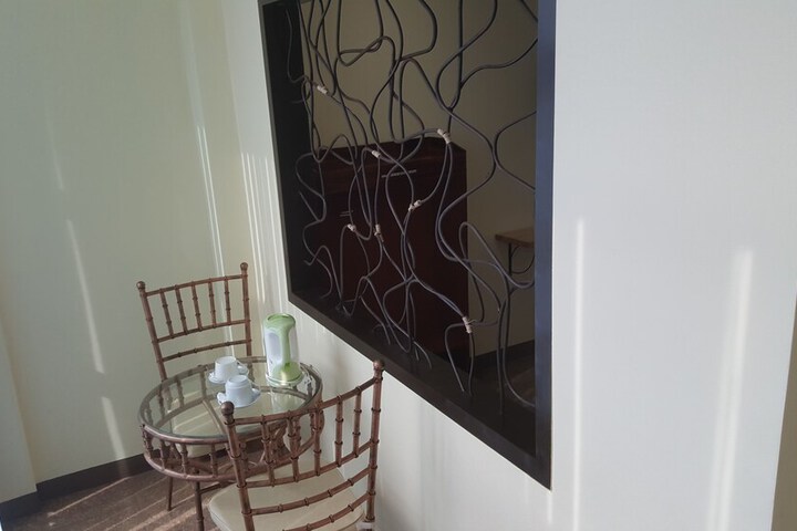 Room 65 of 105