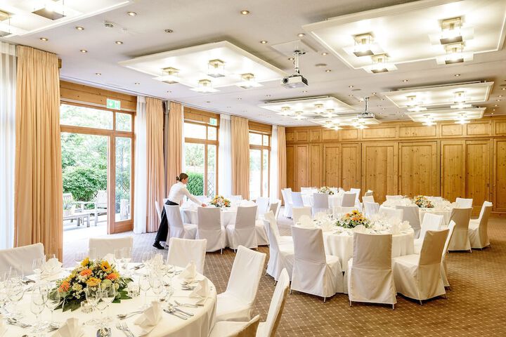Ballroom/Hall 65 of 86