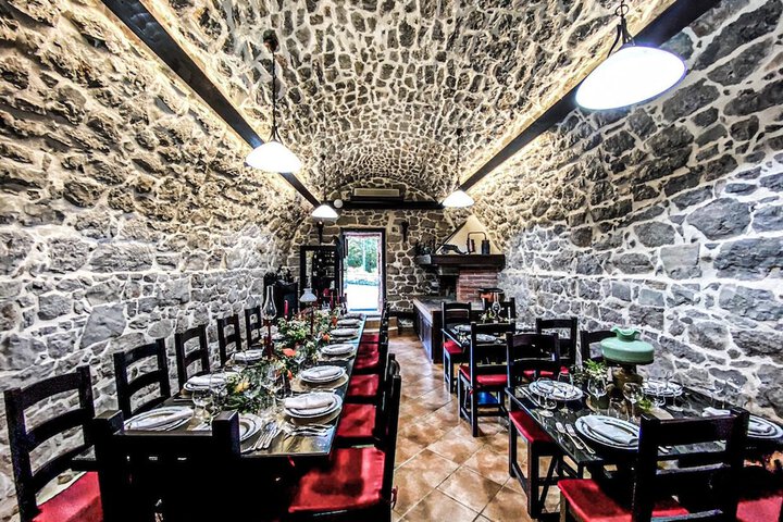 Dining 62 of 120