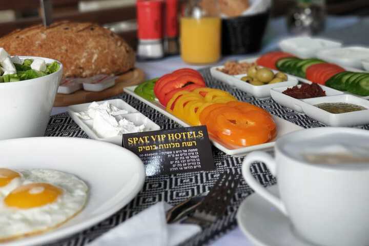 Breakfast/Coffee Service 55 of 68