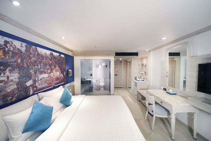 Room 35 of 257