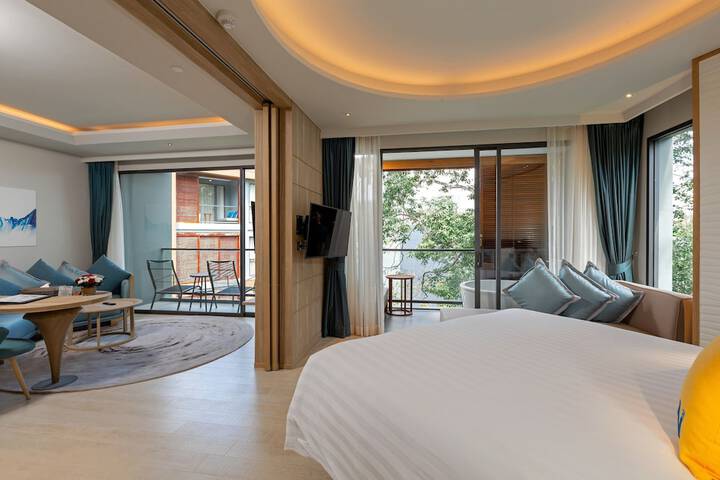 Room 9 of 183
