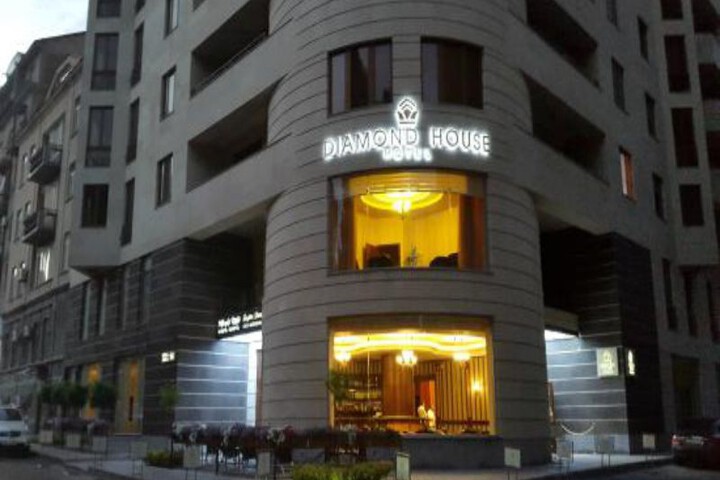 Hotel 2 of 6