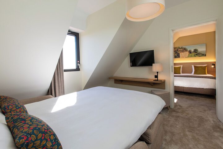 Room 26 of 51