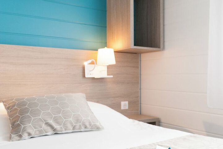 Room 14 of 66