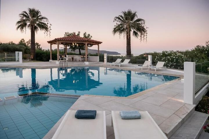 Pool 56 of 106