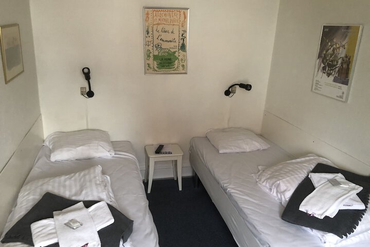 Room 11 of 59