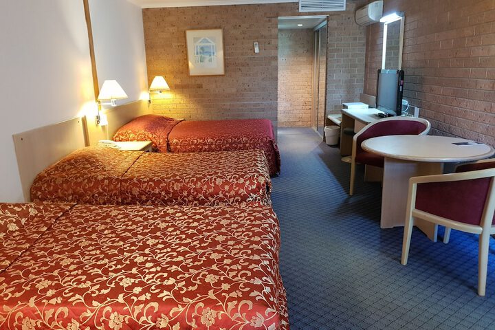 Room 7 of 31
