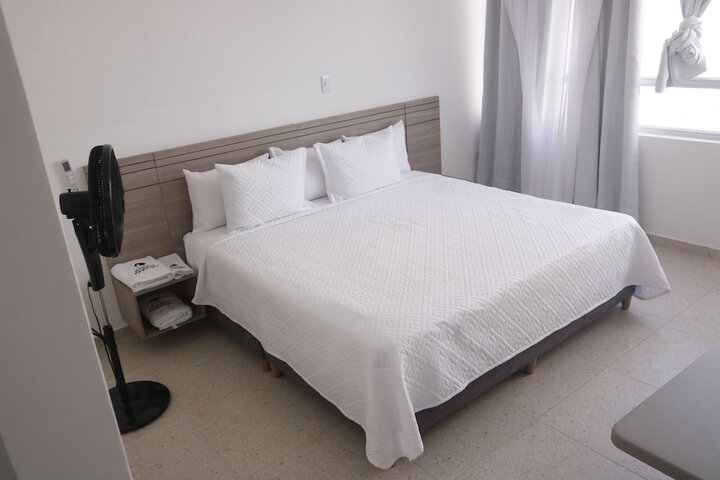 Room 7 of 15