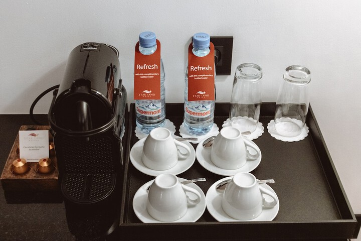 Breakfast/Coffee Service 56 of 117