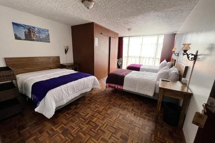 Room 25 of 42