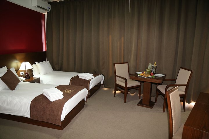 Room 5 of 54