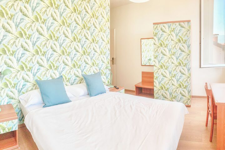 Room 20 of 61