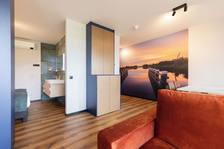 Room 19 of 27