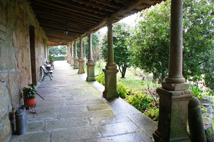 Terrace/Patio 29 of 34
