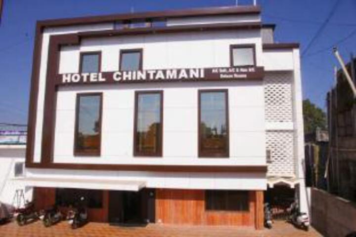 Hotel Chintamani Deluxe