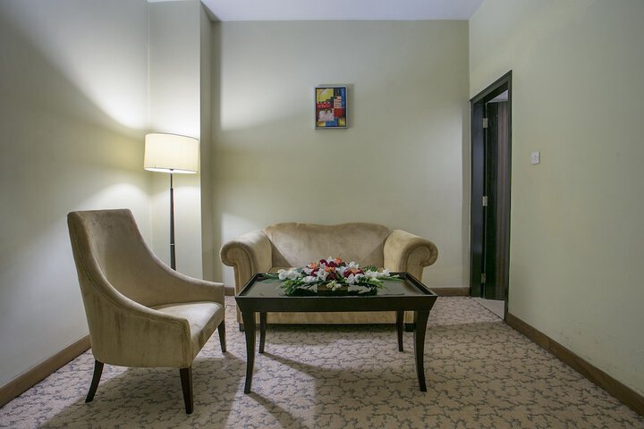 Room 13 of 65